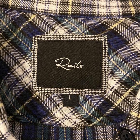 Rails Hunter button down shirt - Picture 2 of 5